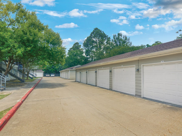 longridge garages Apartment garages in Baton Rouge